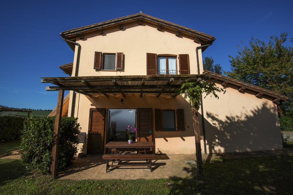 Agriturismo Olmo Bello Capodimonte Exterior photo